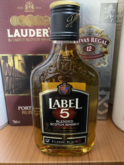 ラベル5 クラシックブラック LABEL 5 CLASSIC BLACK | お酒のデータベースサイト お酒DB
