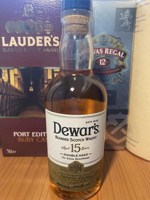 デュワーズ 15年 Dewar’s 15 YEARS OLD | お酒のデータベースサイト お酒DB