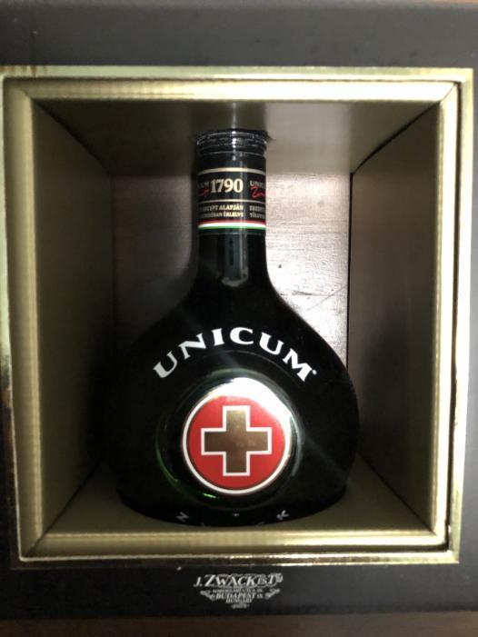 UNICUM  ウニクム | お酒のデータベースサイト お酒DB